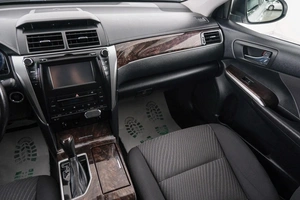 Седан Toyota Camry 2016 года, 1979000 рублей, Красноярск