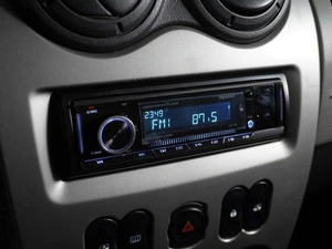 Хетчбэк Renault Sandero 2010 года, 644000 рублей, Воронеж
