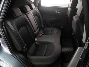 Внедорожник Nissan Qashqai 2012 года, 1049000 рублей, Тюмень