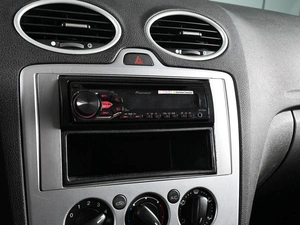 Седан Ford Focus 2006 года, 490000 рублей, Аксай