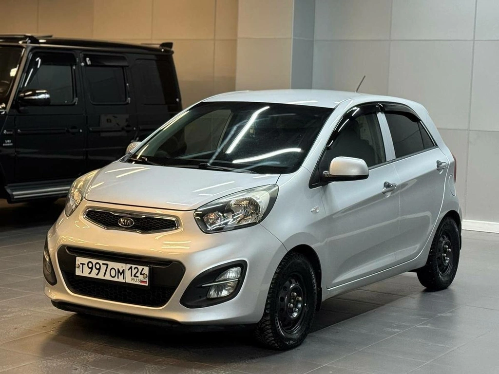 Хетчбэк Kia Picanto 2011 года, 797000 рублей, Красноярск