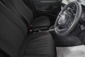 Хетчбэк Toyota Yaris 2020 года, 1149000 рублей, Кемерово