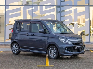 Минивэн Suzuki Solio 2012 года, 877000 рублей, Краснодар