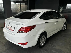 Седан Hyundai Solaris 2014 года, 995000 рублей, Абакан