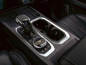 Внедорожник JAECOO J7 2023 года, 2430000 рублей, Краснодар