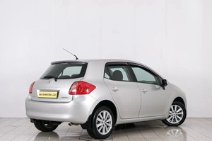 Хетчбэк Toyota Auris 2007 года, 729000 рублей, Красноярск