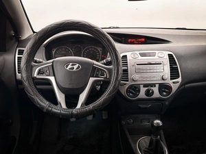 Хетчбэк Hyundai i20 2010 года, 579000 рублей, Орёл