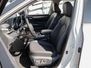 Внедорожник Toyota Highlander 2026 года, 5520000 рублей, Краснодар