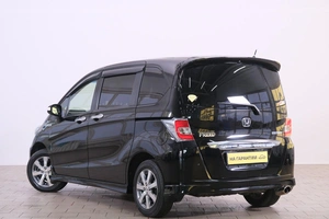 Минивэн Honda Freed 2015 года, 1499000 рублей, Омск