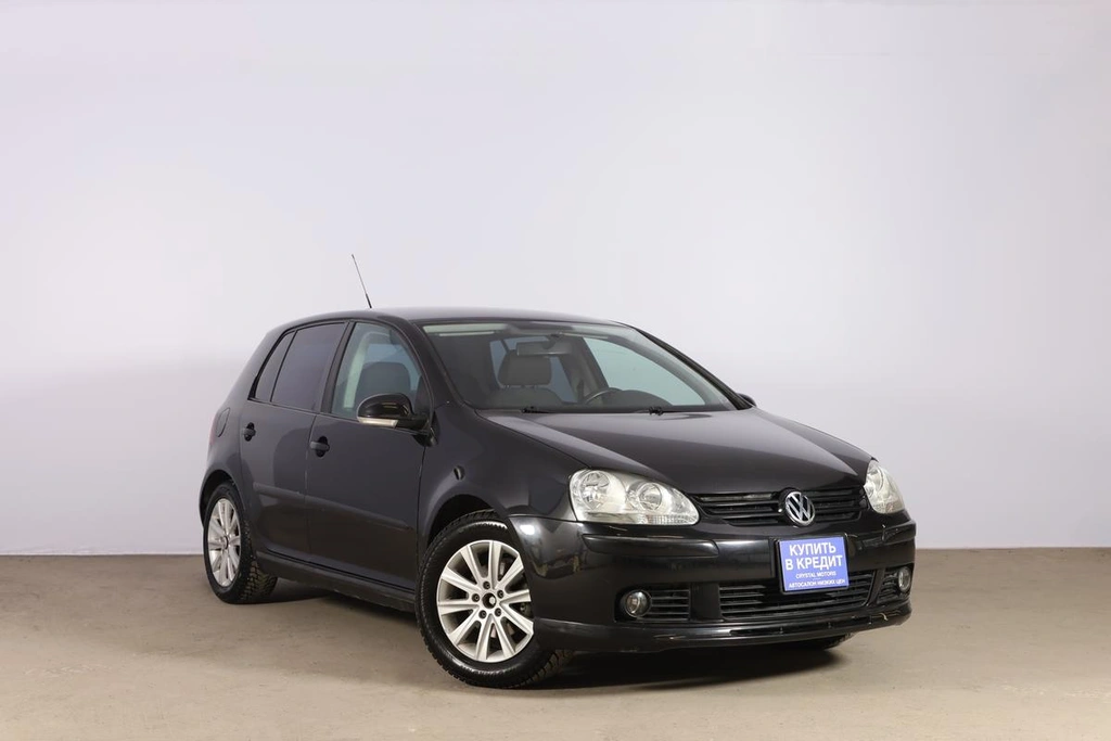 Хетчбэк Volkswagen Golf 2005 года, 659000 рублей, Новосибирск