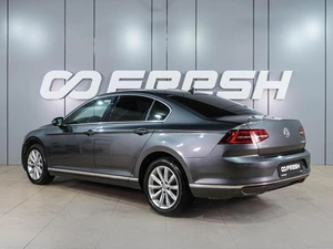 Седан Volkswagen Passat 2017 года, 2349000 рублей, Воронеж