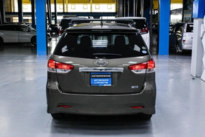Минивэн Toyota Wish 2010 года, 1338000 рублей, Солонцы