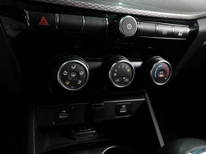 Седан ВАЗ (LADA) Vesta 2023 года, 1299000 рублей, Воронеж