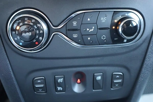 Хэтчбек Renault Sandero 2018 года, 1070000 рублей, Мирное