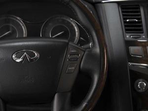 Внедорожник Infiniti QX56 2012 года, 2120777 рублей, Омск