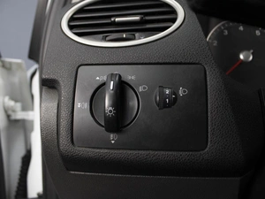 Седан Ford Focus 2007 года, 450000 рублей, Омск