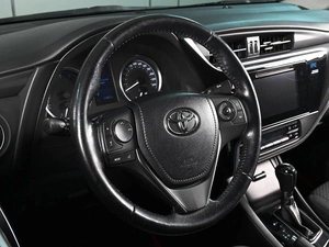 Седан Toyota Corolla 2016 года, 1829000 рублей, Аксай