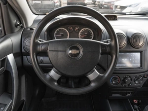 Седан Chevrolet Aveo 2010 года, 479000 рублей, Саратов