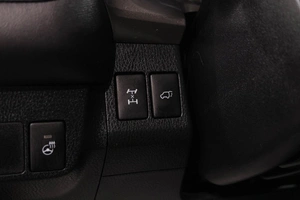 Внедорожник Toyota RAV4 2016 года, 2259000 рублей, Новокузнецк