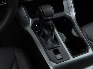 Внедорожник Toyota RAV4 2026 года, 4837444 рублей, Москва