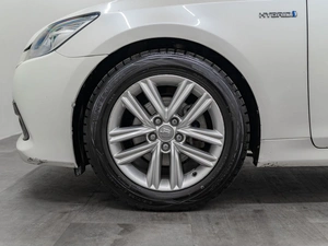 Седан Toyota Crown 2014 года, 1800000 рублей, Красноярск