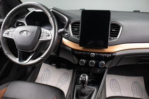 Седан ВАЗ (LADA) Vesta Cross 2023 года, 1399000 рублей, Оренбург