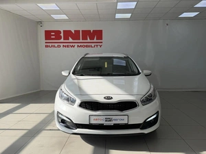 Хэтчбек Kia Ceed 2017 года, 1470000 рублей, Смоленск