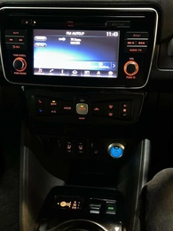 Хетчбэк Nissan Leaf 2019 года, 1897000 рублей, Красноярск