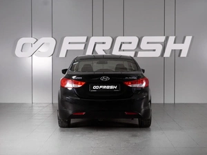 Седан Hyundai Elantra 2013 года, 1030000 рублей, Минеральные Воды