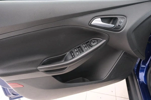 Хетчбэк Ford Focus 2017 года, 1049000 рублей, Красноярск