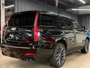 Внедорожник Cadillac Escalade-V 2026 года, 27000000 рублей, Павловская Слобода