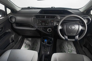 Хетчбэк Toyota Aqua 2019 года, 1099000 рублей, Томск