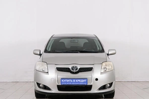 Хетчбэк Toyota Auris 2007 года, 689000 рублей, Красноярск