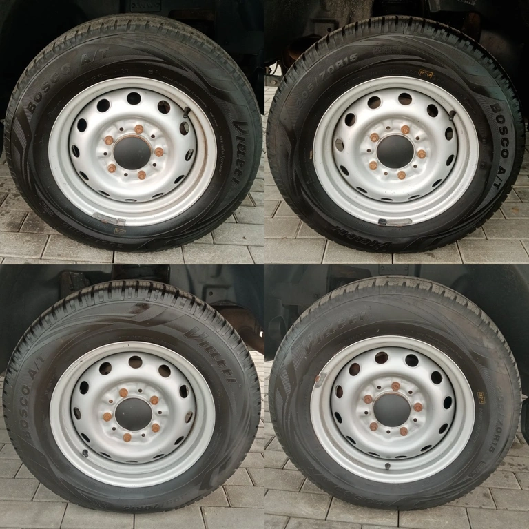 Фото