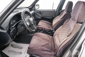 Внедорожник Chevrolet Niva 2012 года, 649000 рублей, Красноярск