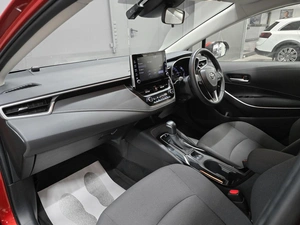 Седан Toyota Corolla 2019 года, 1765000 рублей, Красноярск