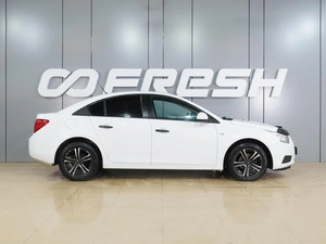 Седан Chevrolet Cruze 2010 года, 649000 рублей, Воронеж