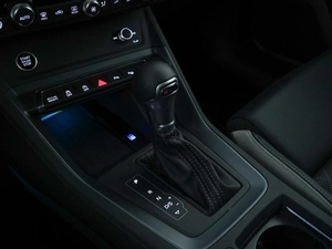 Внедорожник Audi Q3 2026 года, 4177444 рублей, Москва