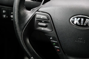 Хетчбэк Kia Ceed 2018 года, 1359000 рублей, Омск