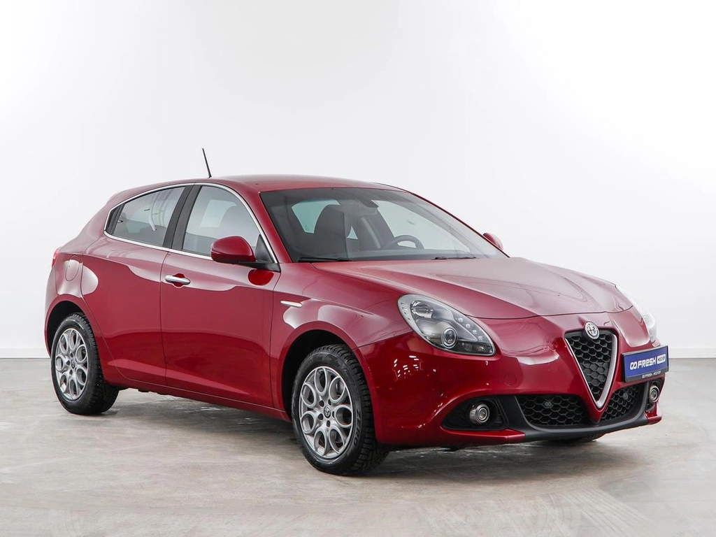 Хетчбэк Alfa Romeo Giulietta 2016 года, 1738888 рублей, Москва