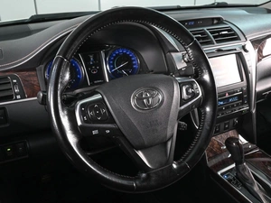 Седан Toyota Camry 2016 года, 2375000 рублей, Ростов-на-Дону