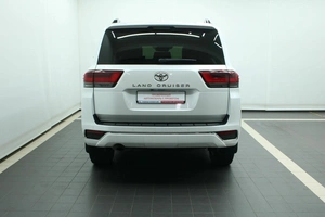 Внедорожник Toyota Land Cruiser 2021 года, 11200000 рублей, Красноярск