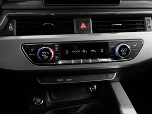 Седан Audi A4 2018 года, 2249000 рублей, Тюмень