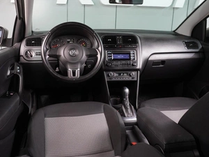Седан Volkswagen Polo 2014 года, 1009000 рублей, Воронеж