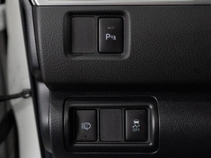 Седан Toyota Camry 2017 года, 2499000 рублей, Тюмень