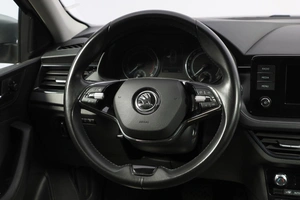 Лифтбек Skoda Rapid 2020 года, 1599000 рублей, Новосибирск