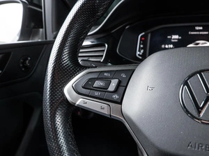 Лифтбек Volkswagen Polo 2021 года, 1769000 рублей, Волгоград