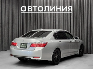 Седан Honda Accord 2014 года, 1899000 рублей, Красноярск