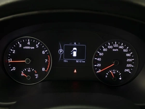 Внедорожник Kia Sportage 2016 года, 1850000 рублей, Омск