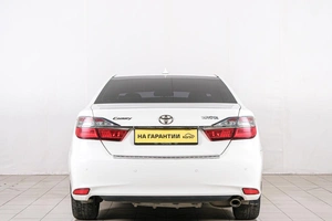 Седан Toyota Camry 2018 года, 1849000 рублей, Красноярск